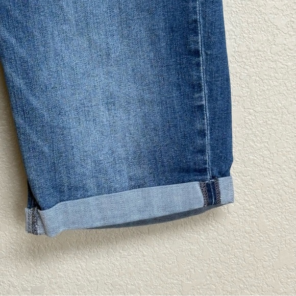 Paige Jax Knee Short Blue Denim Cuffed Stretch Jean Shorts Size 29 - Picture 4 of 10
